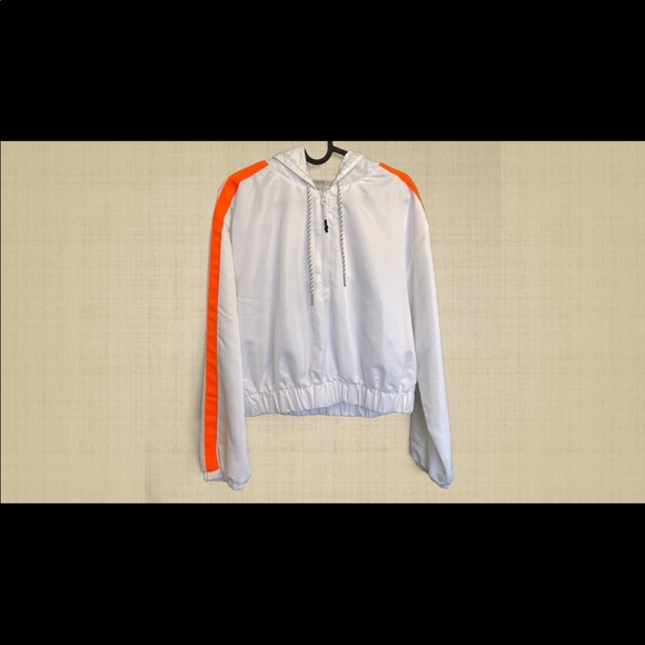 Brand NEW- white wind breaker - Picture 1 of 2